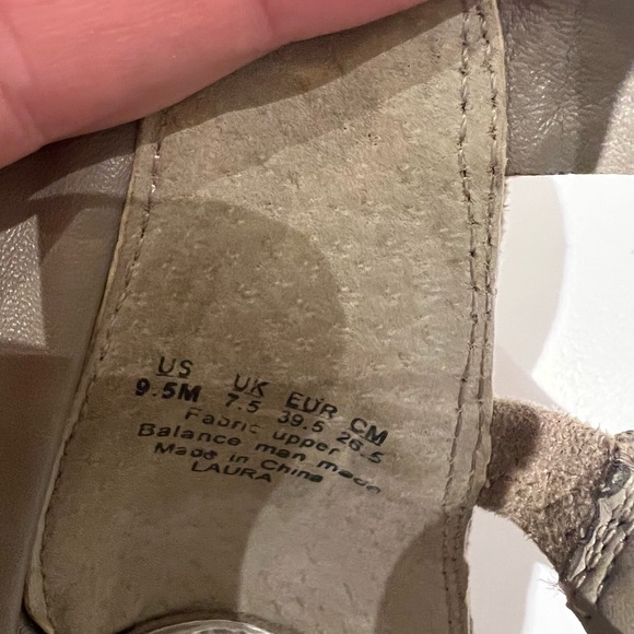 Carlos Santana Heels - Laura - Picture 9 of 9